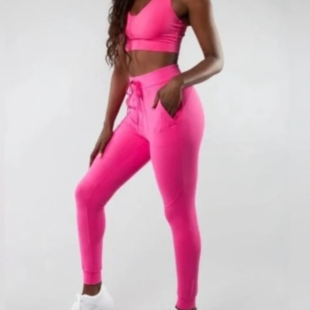 BuffBunny Collection Hot Pink High-Waist Athletic, Active Wear Joggers - Size M
